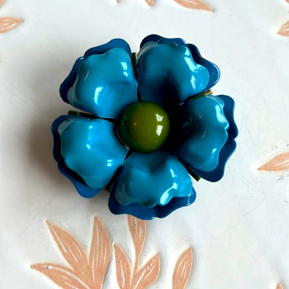 Vintage Blue and Green Floral Brooch with Enamel Finish - Picture 1 of 2